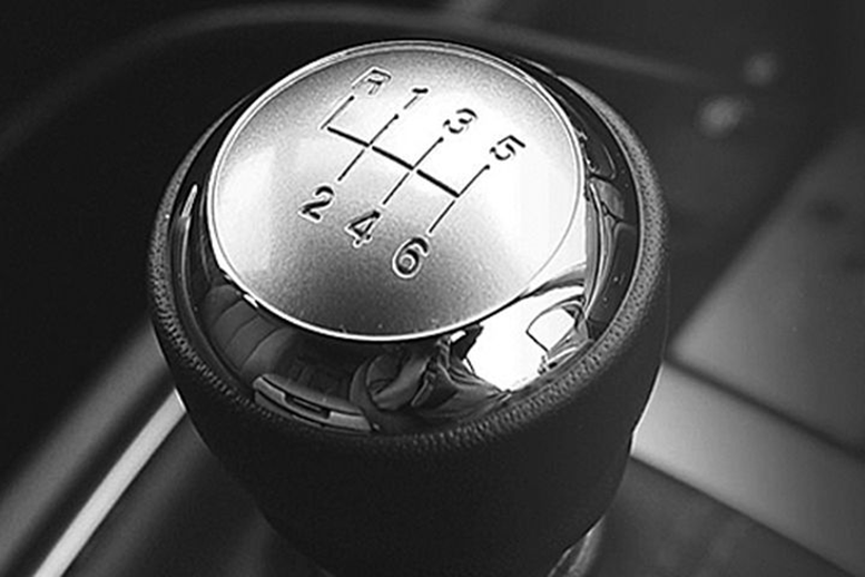 Cần số ô tô: Ý nghĩa các ký hiệu và cách sử dụng cần số | Toyota