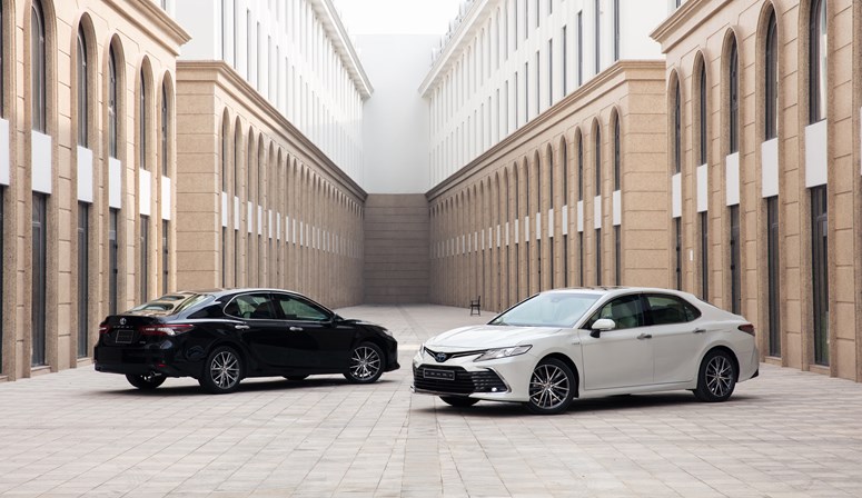 Toyota Camry 2023: Giá xe, thông số kỹ thuật và ưu đãi tháng 7/2023 | Toyota