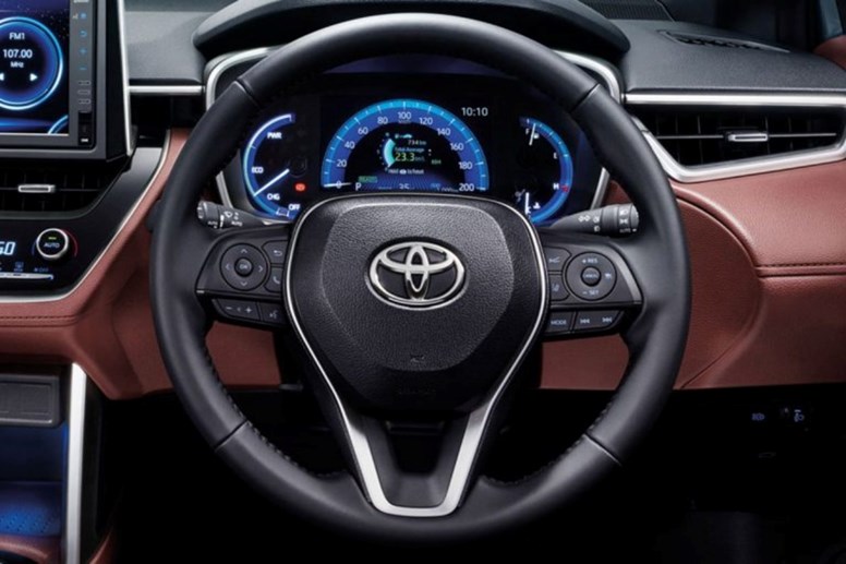 Vô lăng ô tô là gì? Cấu tạo và cách điều khiển vô lăng ô tô | Toyota