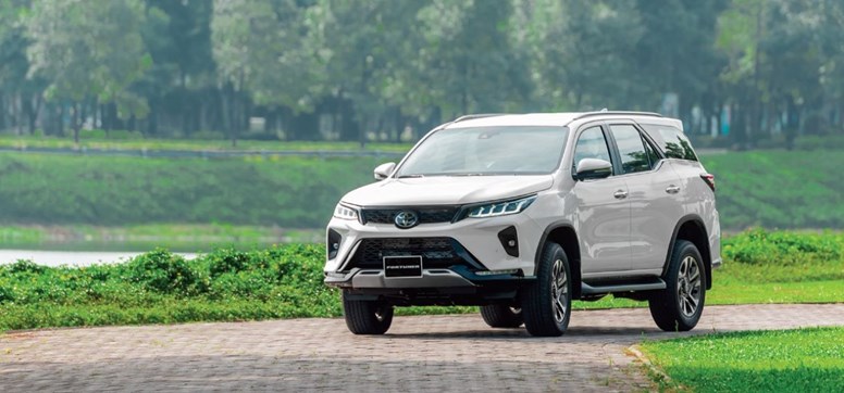 Toyota Fortuner 2023 máy dầu: Thông số xe, giá niêm yết tháng 7/2023 | Toyota