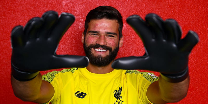 LuongSon TV Alisson Becker - Thủ môn hàng đầu thế giới