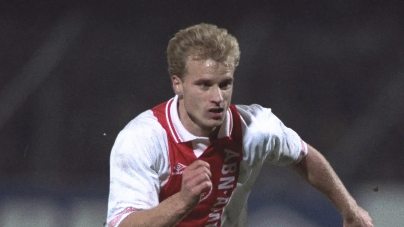 Dennis Bergkamp trong màu áo Ajax